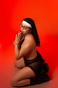 Dirty-Momm-Divorced-Hot kullanıcısının Monja! albümü -  3 fotoğraf