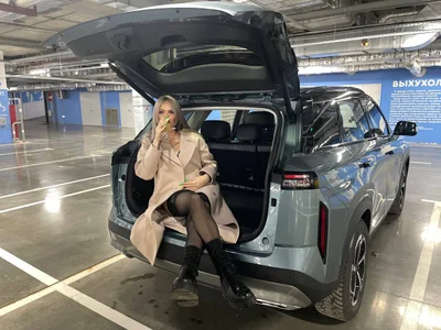 IsabellaDeRosaのUnderground Parkingの 3枚の写真