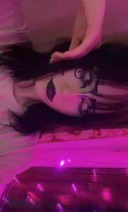 Goth makeup de Odelingt  3 photos