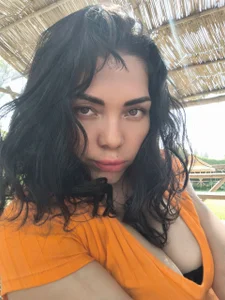 SEXY_THALY FELIZ DIA PAPACITOS Pic 5