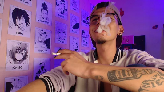 Mickey_Magicのcigarette and meの 5枚の写真