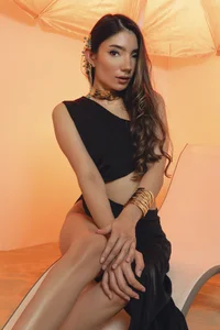 AmyArmstrong Summer is here! 🔥 Pic 2