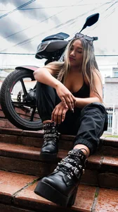 Olivia_fx: Public ( 5 фото)