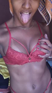 ImBlackSiren Me, myself and I Pic 3