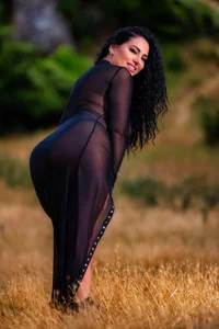 Lauren_Saint Wild, Warm & Waiting😛 Pic 4