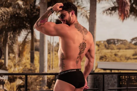 Damian_Risk Rush Pic 3