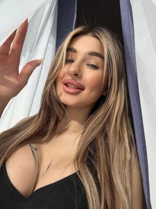 AvaShayy ✨can i light up your soul? Pic