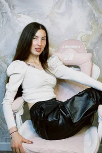 LiraRevery Plush skirt Pic