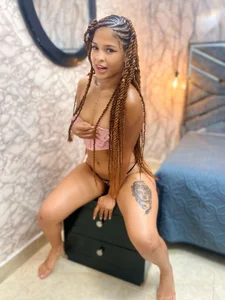 IVISBOUNCYASS My body is only missing your hands! 🔥🖤 Pic 2