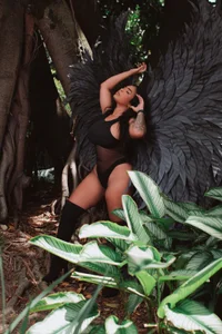 VickyGreyPublic Bild 2