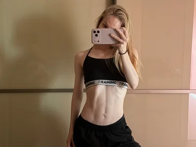 Elis_Fox my strong body…. รูป  4