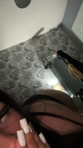 Get to know me😈 de CurvyAyla  Imagens