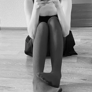 MartaCharm Legs ✨ Pic