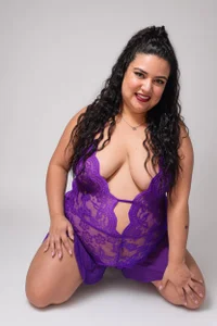 bbw horny🥵🔥 od molly_sweetee  4 snímek