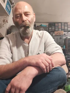 SirGarMack A cold evening รูป  4