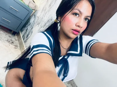 kaia_boobs Public Foto 5