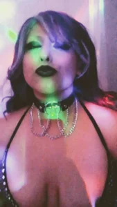 Wilwildwestone420 Yours truly Pic 4