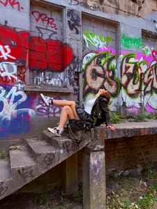 Dana_Phoenix 🏙️Street Shooting😎📸 Bilde 8