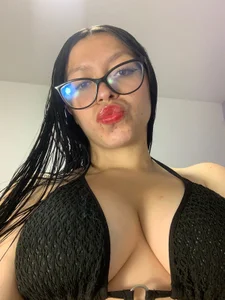 Kate_Gale Love Me Pic 8