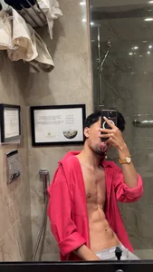 justinzaaa: 👅 ( 2 фото)
