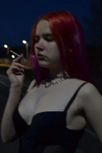 lia_lovelly i smoke Foto 3