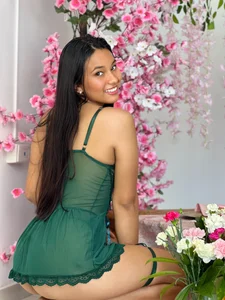 LIA_SWAN_ Welcome spring 🌸🌷 Pic