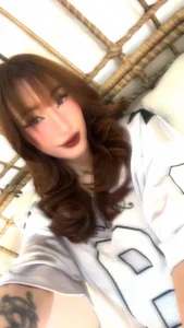 Amy-Skinny Public Gambar 8