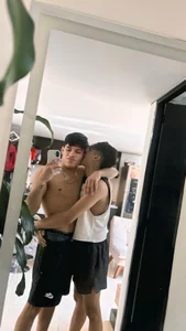 Boys_Eyes Public slika