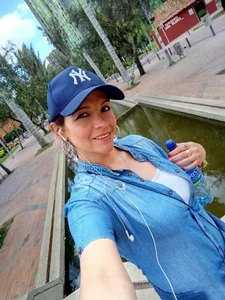 milenahot__69 A WEEKEND FOR WALKING🥰😍 Hình 2