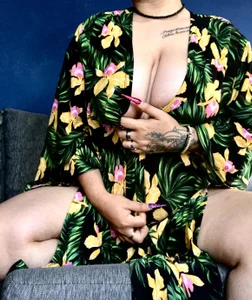 Public de Greeyqueen  2 Imagens