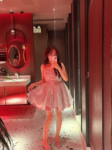 Alice-babyone 么么哒 Foto 2