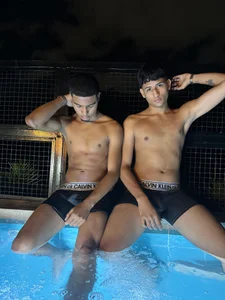 Pool Party 💦 de Jack_and_Joes  5 Imagens