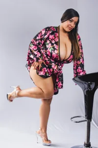 MollyBigBoobs12 ❤love me ❤ ❤ ❤ Pic 2