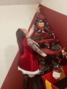 Gelena_Black christmas with gelena Pic