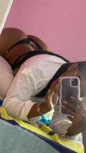 tamaraa_smiithSelfie 🌸 Bild 5