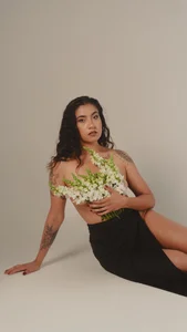 ValeriEvanのYour girl with flowers 💐の 5枚の写真