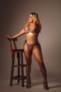 _carolina_fox Dressed like your favorite mistake😈🖤 Poză 4