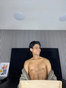 David 🖤 de Enma_And_David  7 Imagens