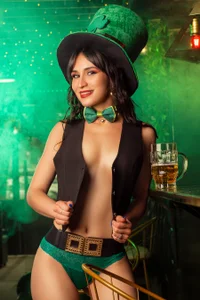 Layla_Sia St. Patrick's Day 🍀 Pic 5