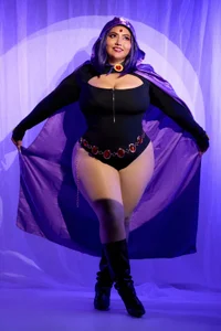 LucciaPorter 😈RIVEN Dark Moon Goddess Mistress of the Night🎃 Pic 3