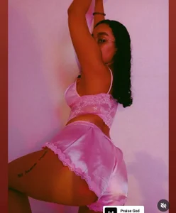 HarleyRedd Silk Immagine 