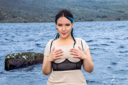 celine_sweet Do I look like a Viking or a mermaid? зображення 4