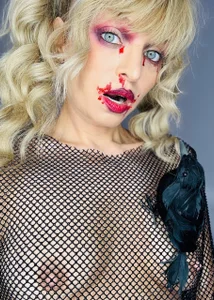 BritneyHudson Happy Halloween!👻💀 Pic