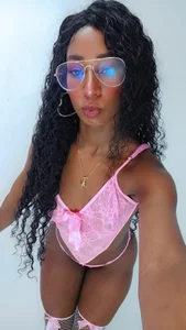 BritneyVega Just getting ready... the best is live😈 Pic 2