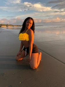 HallyBans: Holidays ( 2 фото)