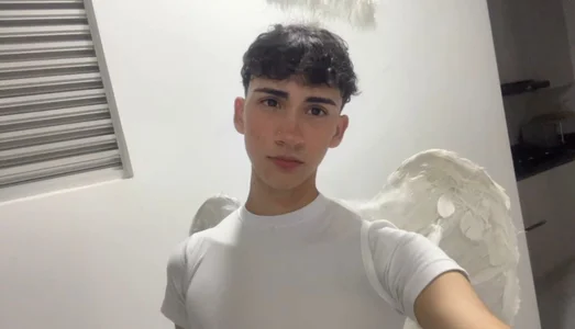 Iamcamil0 Public Kuva