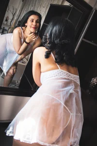 girasol_walton Mirror Mirror Pic 5