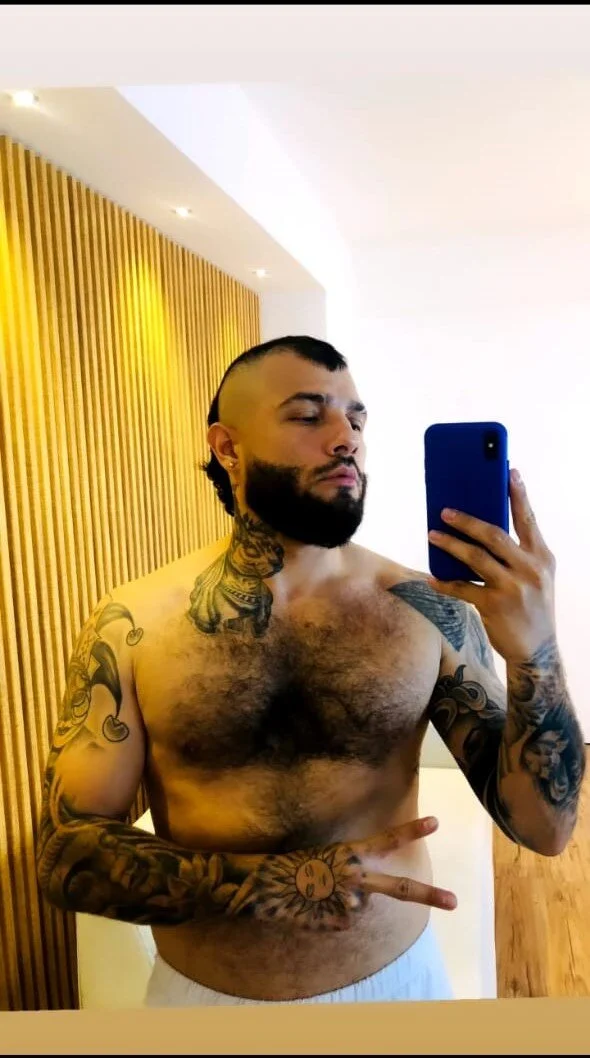 Foto em tendência de NICK_OWEEN26 7088