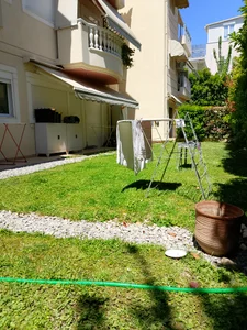 truble78 Back yard bbq Foto 2