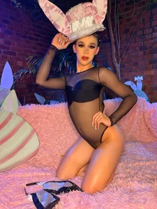 Sophiaa_doll_: 😏🐰 ( 6 фото)